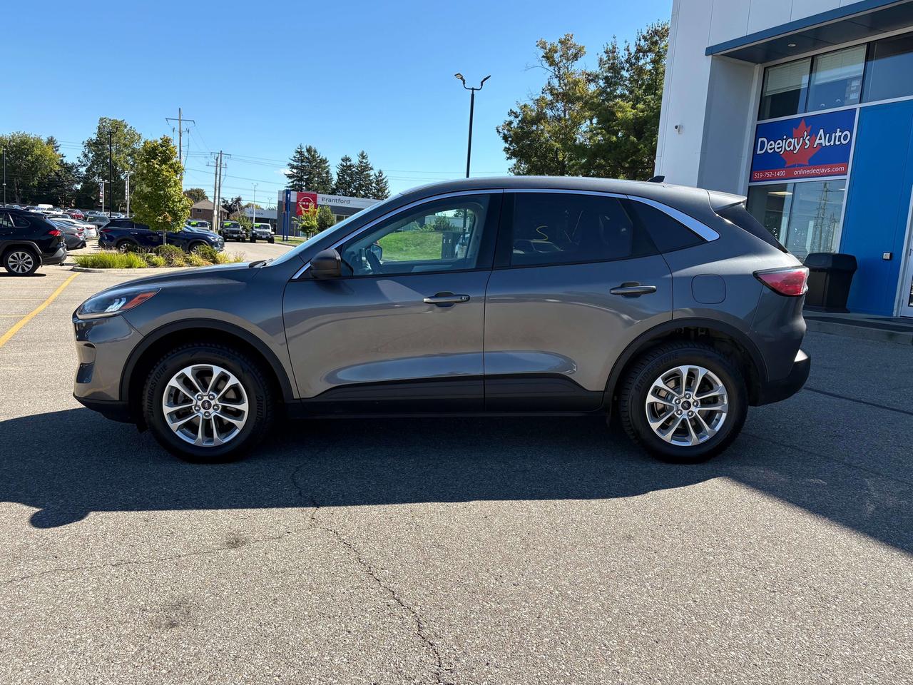 2022 Ford Escape SE AWD   NAV   Clean Carfax Photo