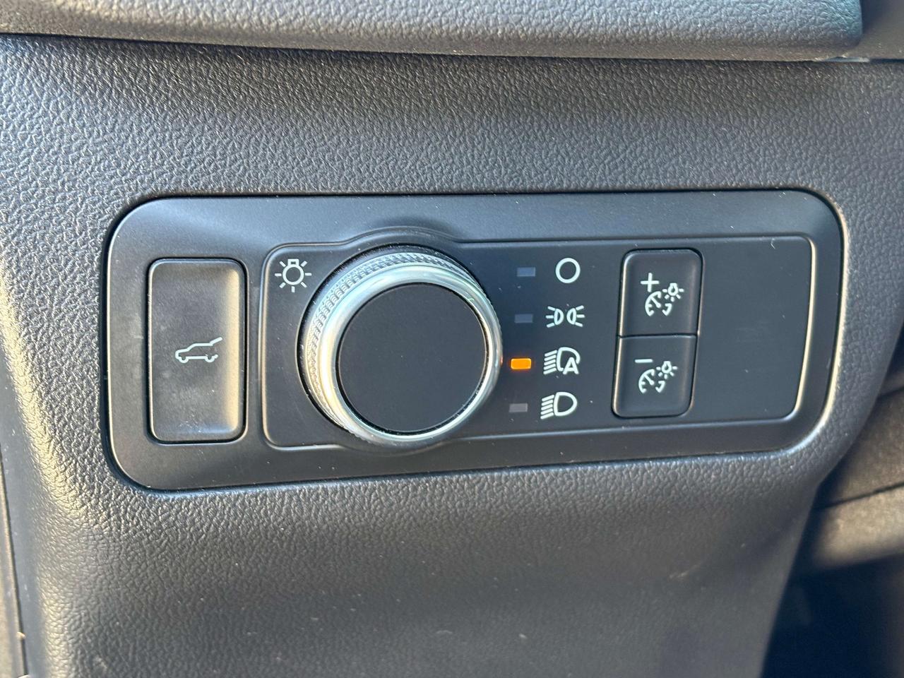 2022 Ford Escape SE AWD   NAV   Clean Carfax Photo