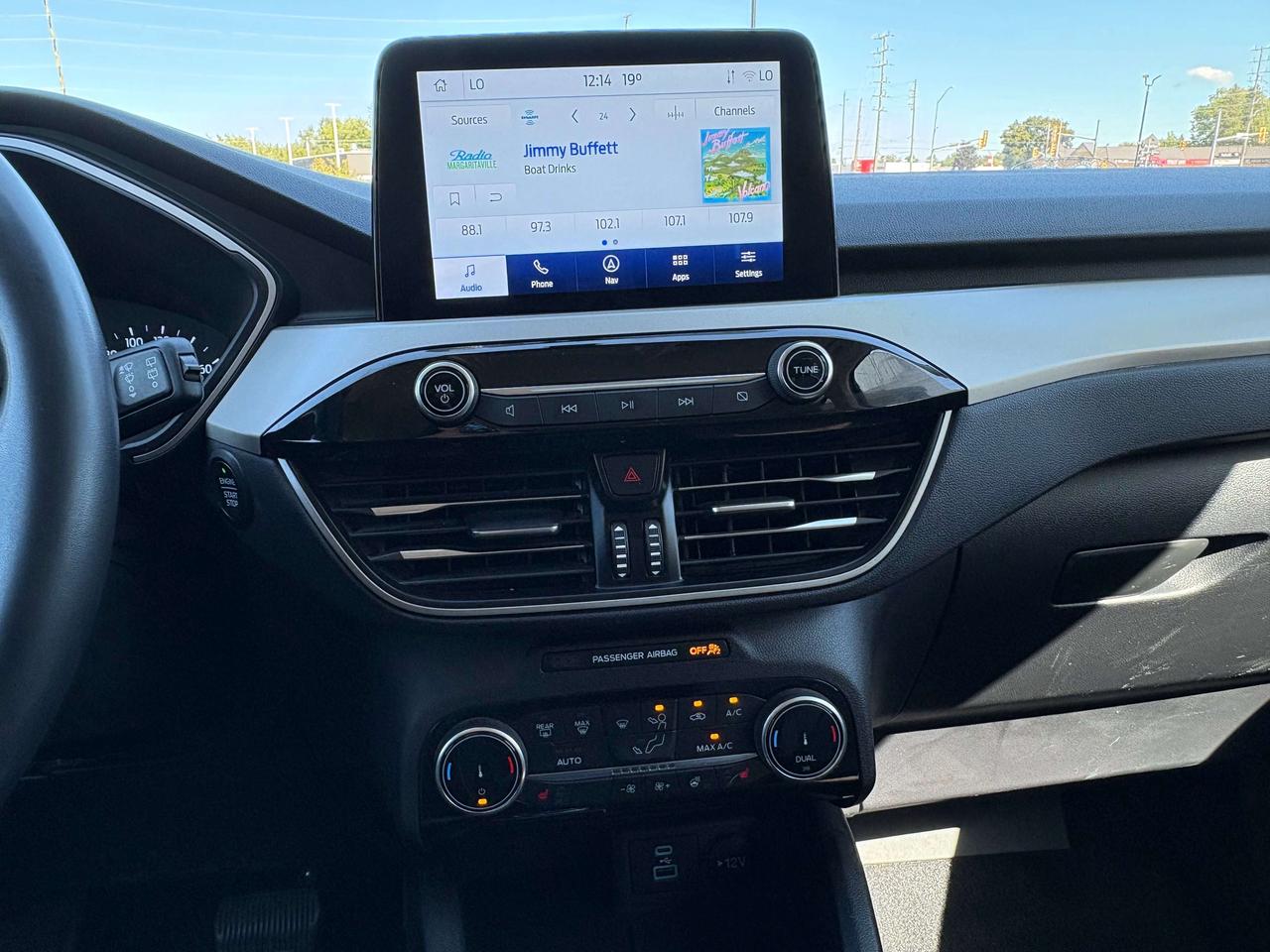 2022 Ford Escape SE AWD   NAV   Clean Carfax Photo