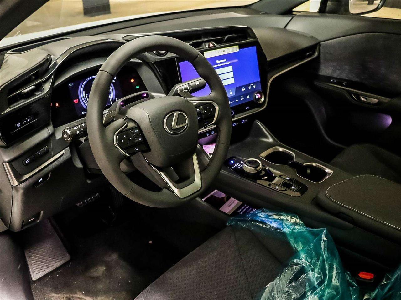2025 Lexus RZ EXECUTIVE AWD MARK LEVINSON HUD Photo