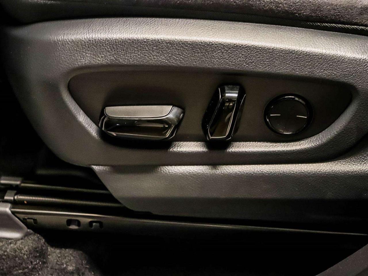 2025 Lexus RZ EXECUTIVE AWD MARK LEVINSON HUD Photo