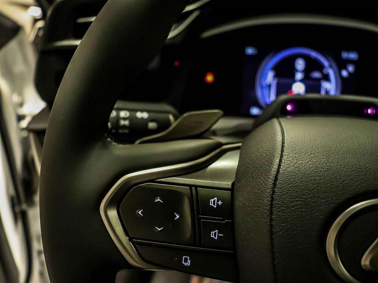 2025 Lexus RZ EXECUTIVE AWD MARK LEVINSON HUD Photo