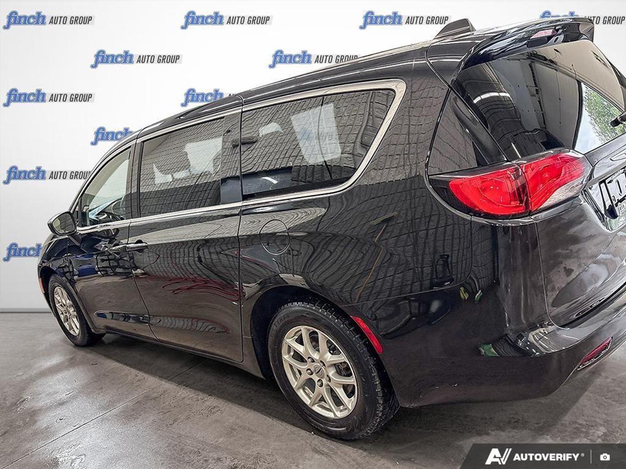 2022 Chrysler Grand Caravan SXT Front-Wheel Drive Passenger Van Photo
