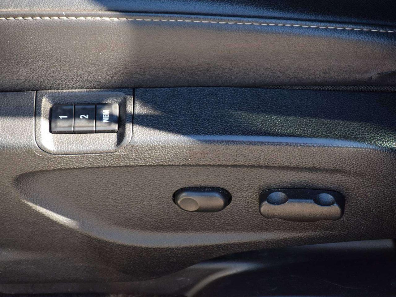 2014 Buick Encore Leather AWD ~Sunroof ~Bluetooth ~Blind Spot ~BOSE Photo