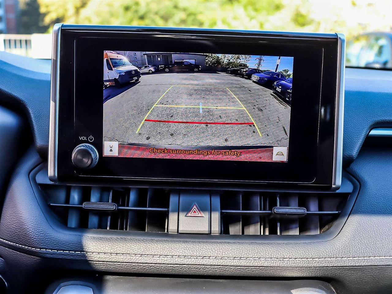 2024 Toyota RAV4 HYBRID XLE AWD ADAPTIVE CRUISE LANE DEPARTURE Photo