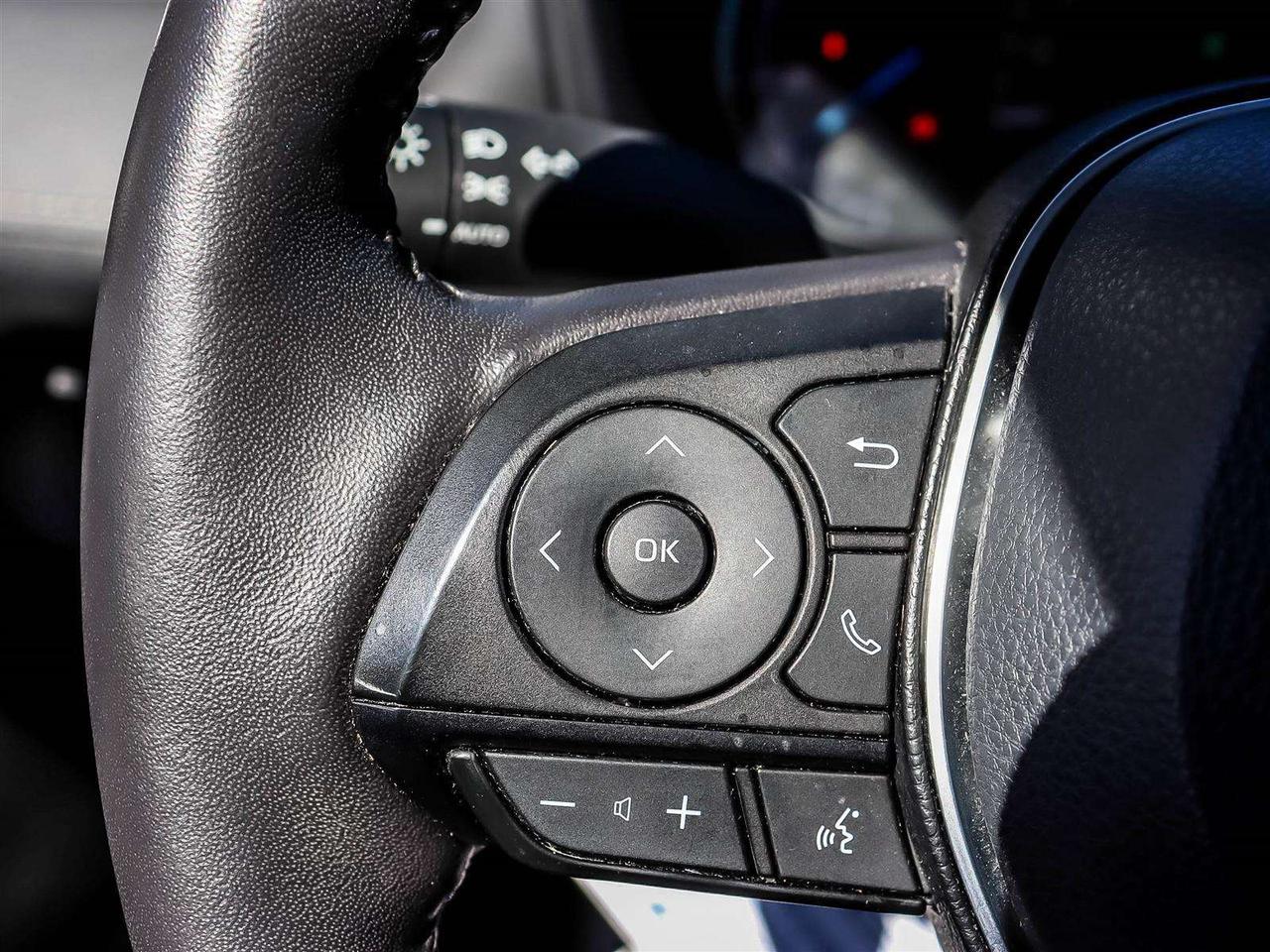 2024 Toyota RAV4 HYBRID XLE AWD ADAPTIVE CRUISE LANE DEPARTURE Photo