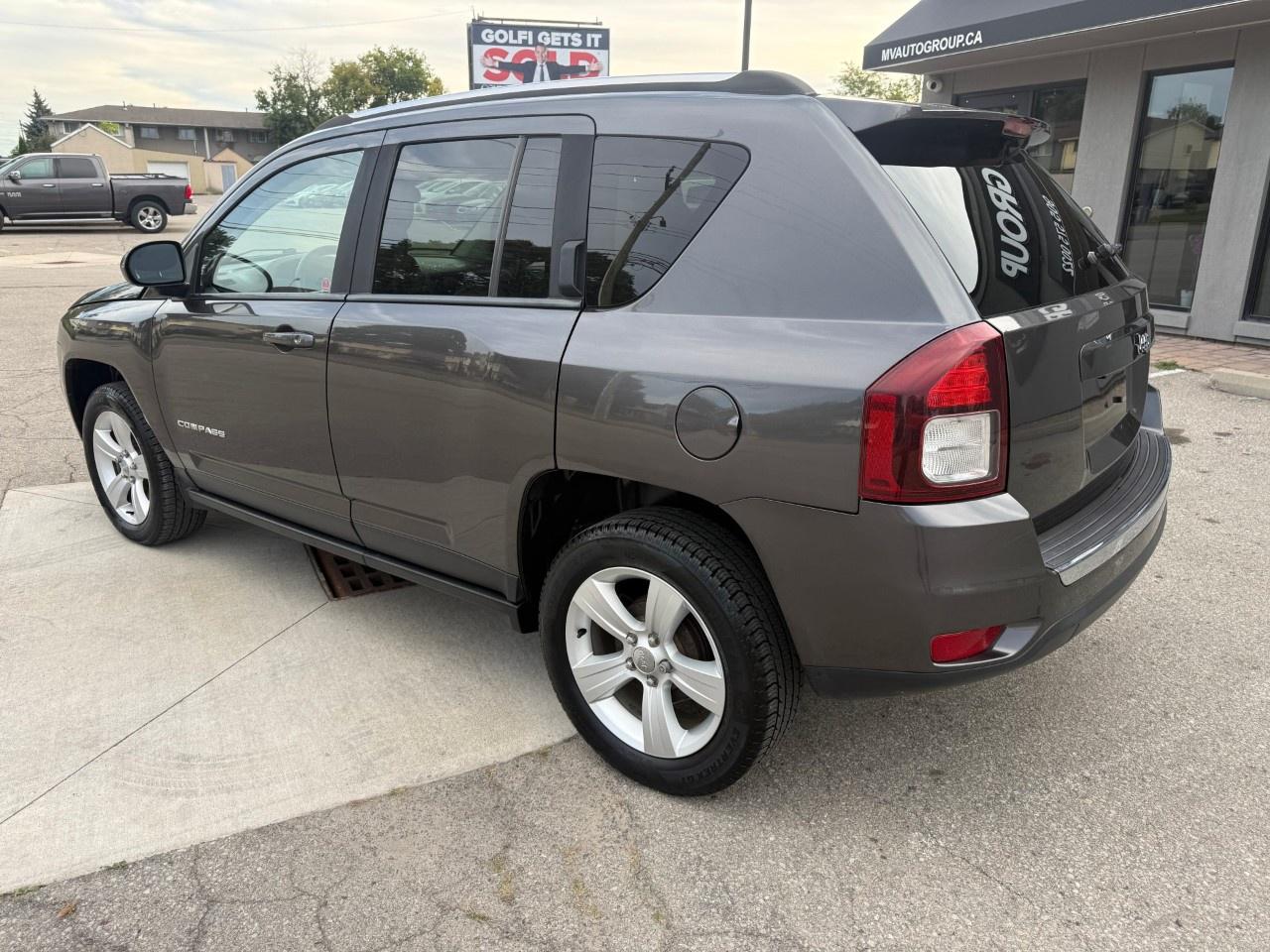 2015 Jeep Compass FWD 4DR HIGH ALTITUDE Photo