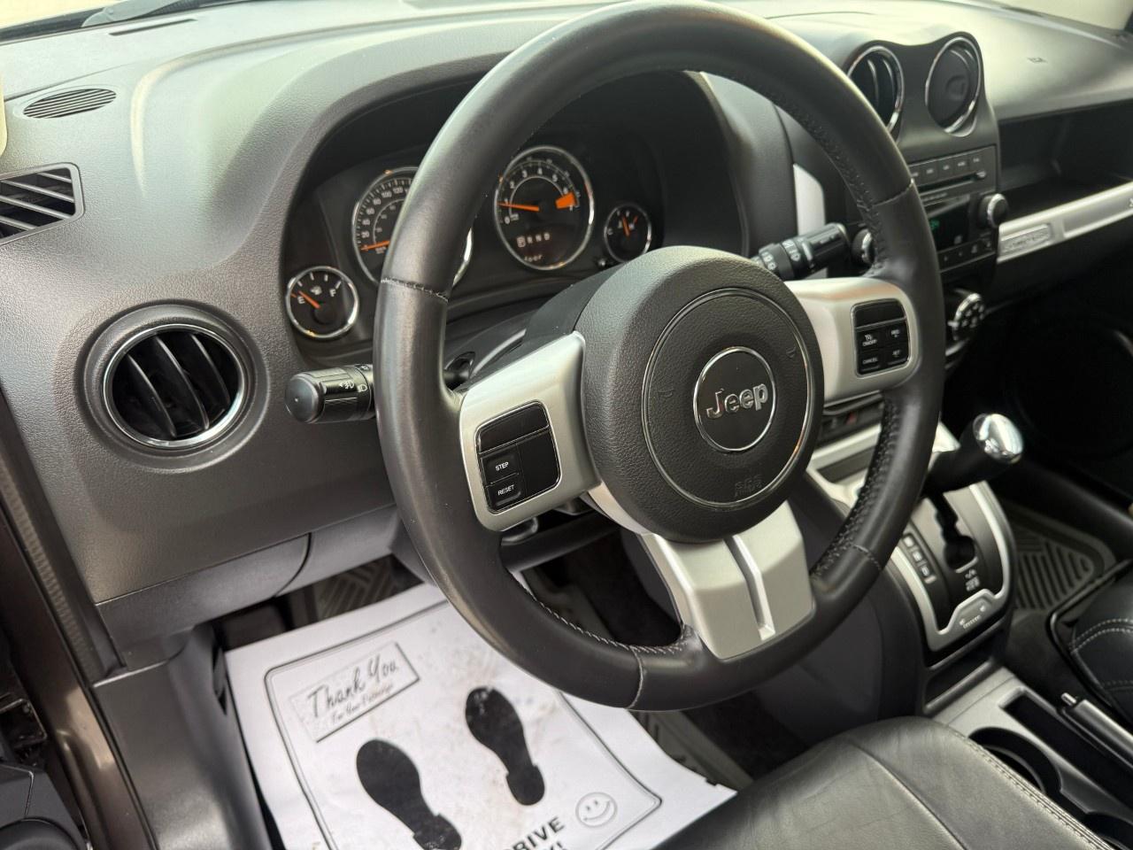 2015 Jeep Compass FWD 4DR HIGH ALTITUDE Photo