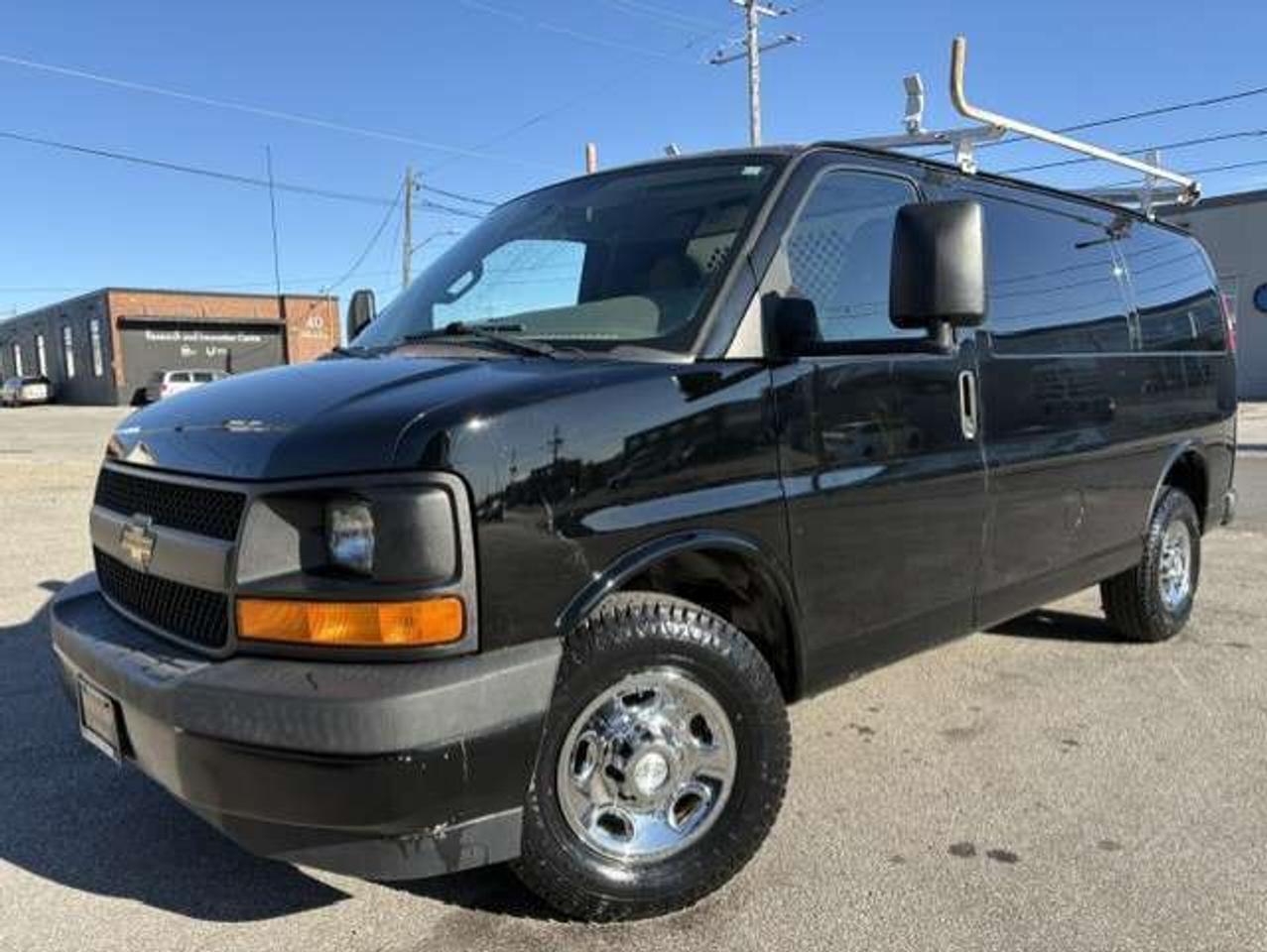 2017 Chevrolet Express 2500 ONLY 53,000KM-1 OWNER-NO ACCIDENTS-LADDER RACKS Photo0