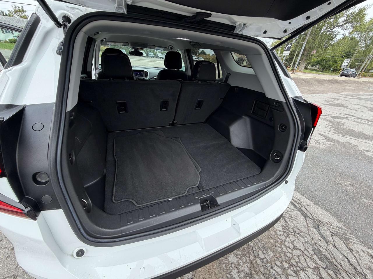2024 GMC Terrain SLE/AWD/HEATED SEATS/BACK UP CAM/CALL PICTON Photo