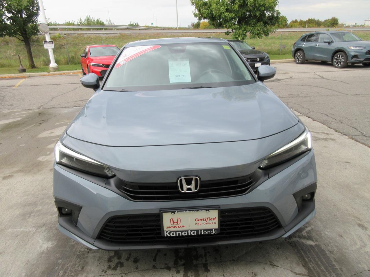 2023 Honda Civic Touring 4dr Sedan Photo