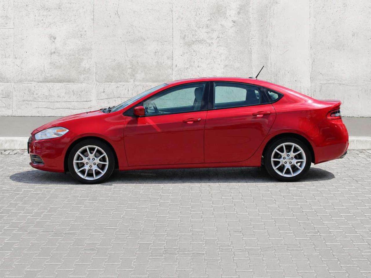 2013 Dodge Dart SXT Photo
