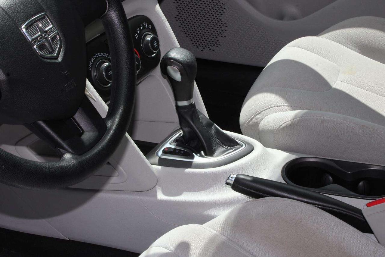 2013 Dodge Dart SXT Photo