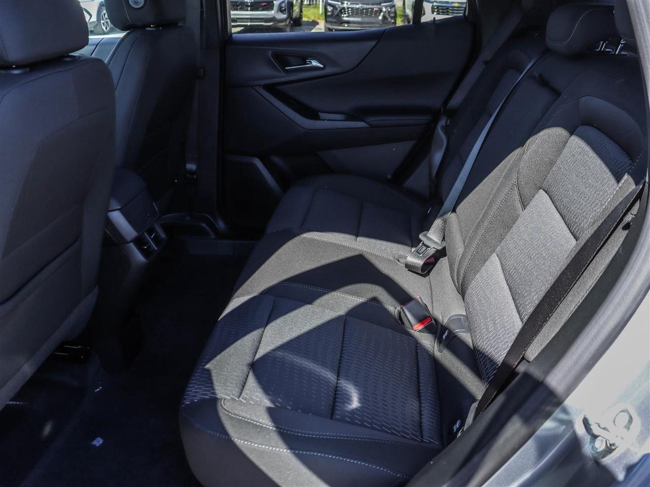 2027 Chevrolet Equinox AWD LT Photo