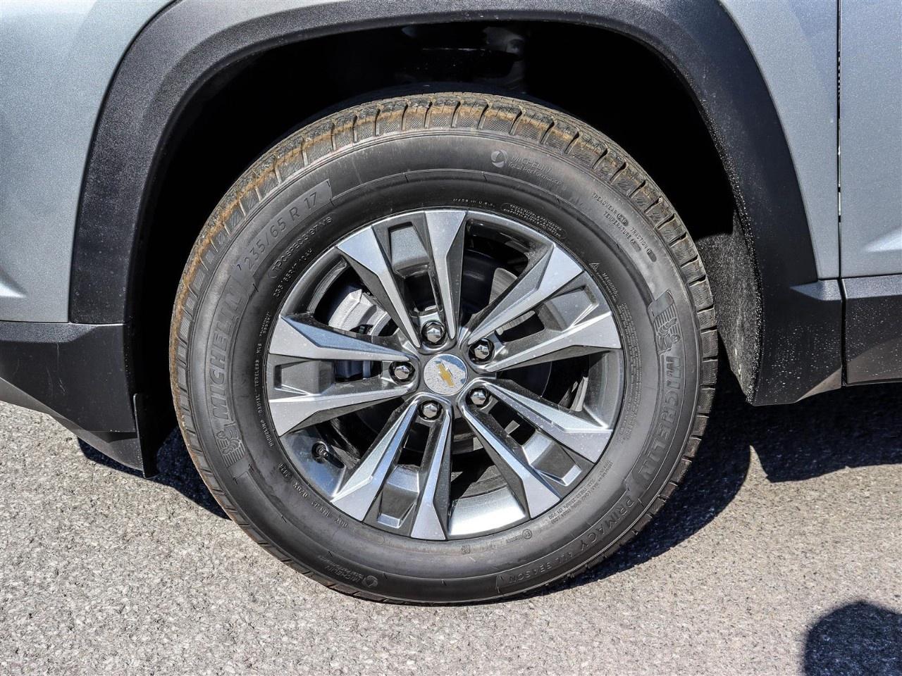 2027 Chevrolet Equinox AWD LT Photo