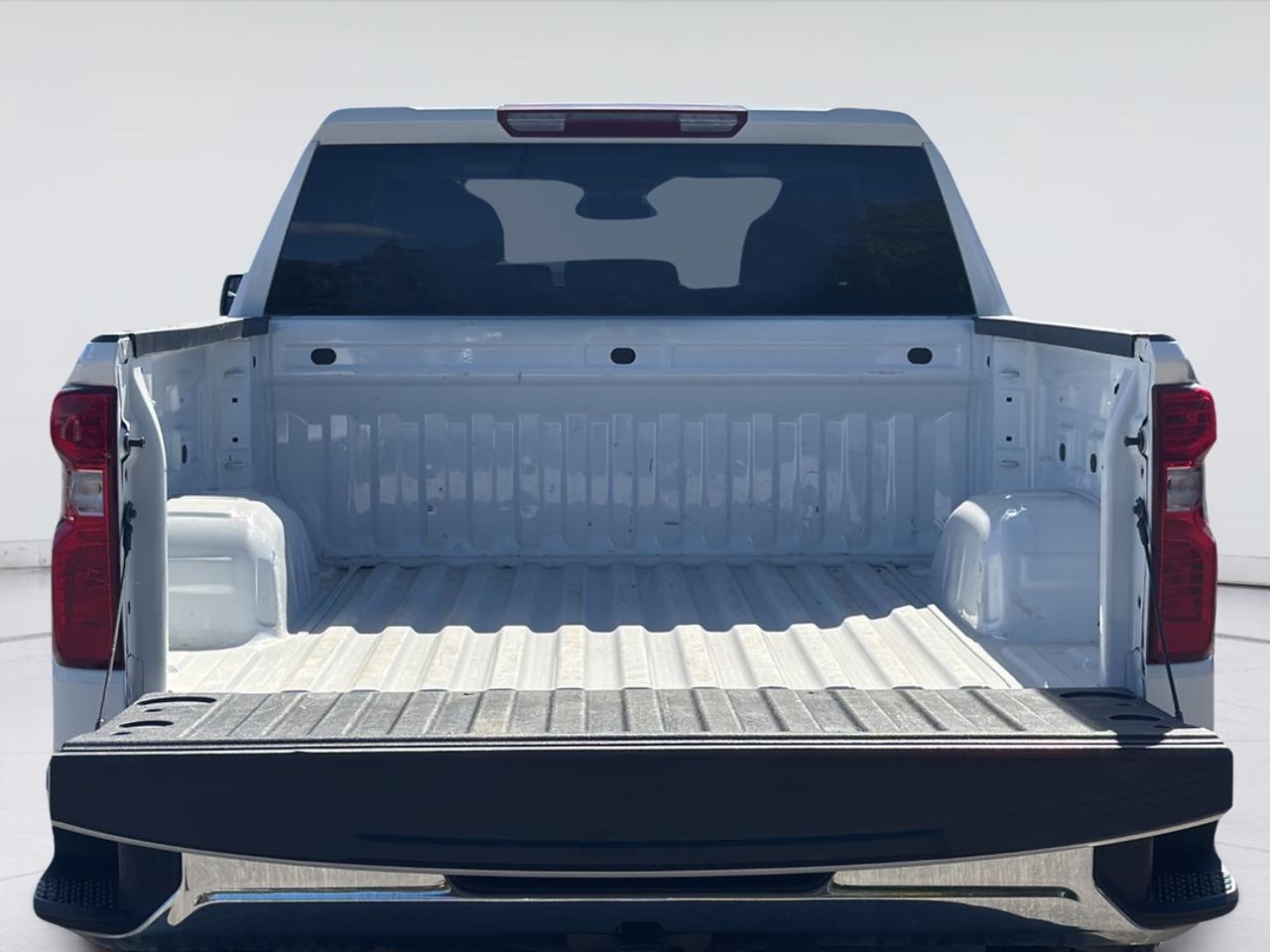2025 Chevrolet Silverado 1500 LT Photo