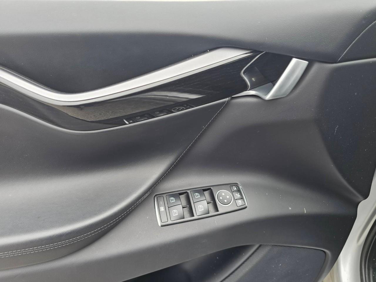 2018 Tesla Model X  Photo