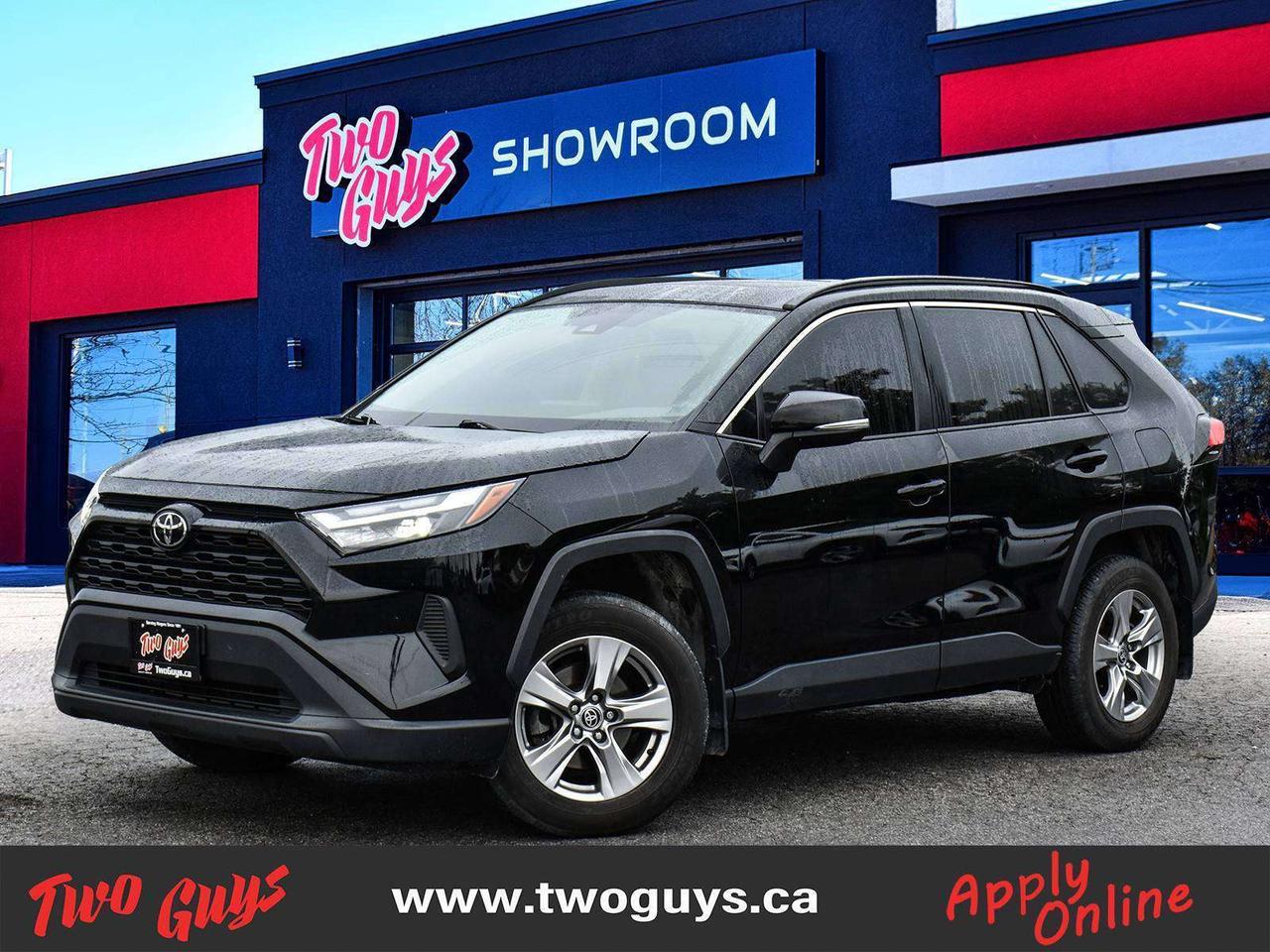 2022 Toyota RAV4 XLE AWD Sunroof Leather Back Up Camera Photo