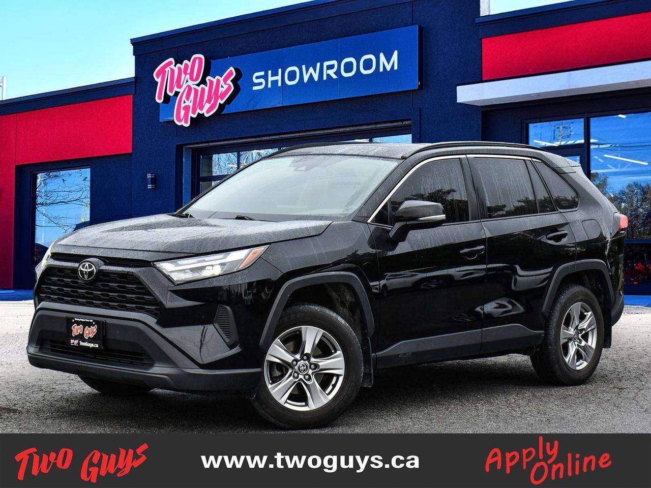 2022 Toyota RAV4 XLE AWD Sunroof Leather Back Up Camera Photo