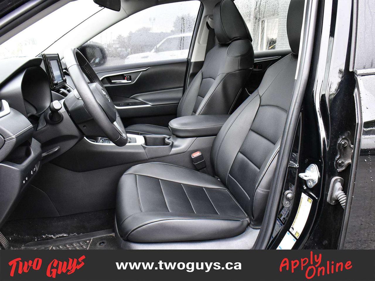 2022 Toyota RAV4 XLE AWD Sunroof Leather Back Up Camera Photo