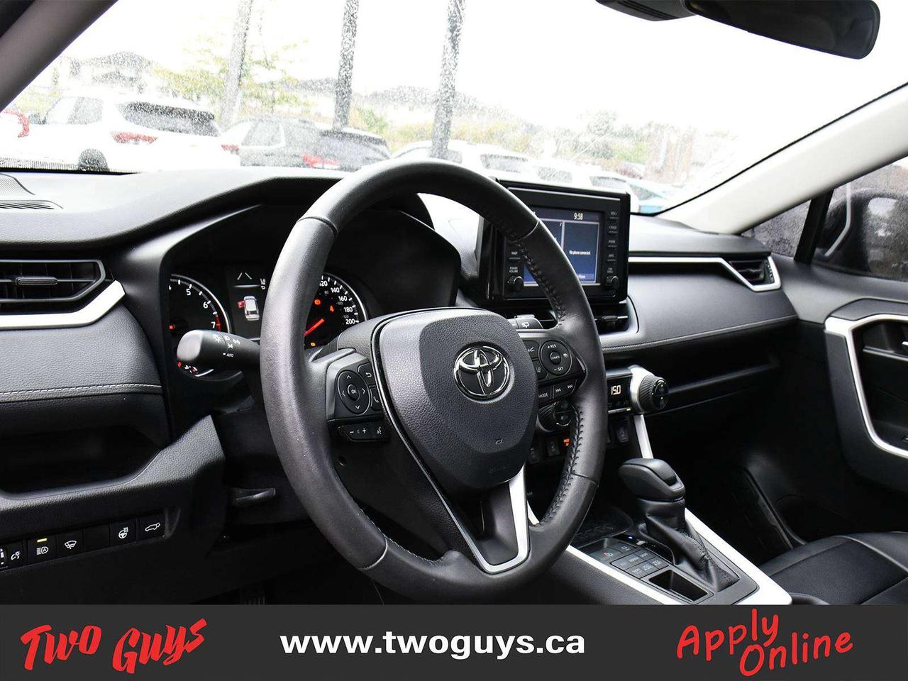 2022 Toyota RAV4 XLE AWD Sunroof Leather Back Up Camera Photo