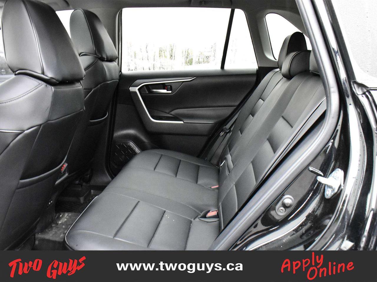 2022 Toyota RAV4 XLE AWD Sunroof Leather Back Up Camera Photo