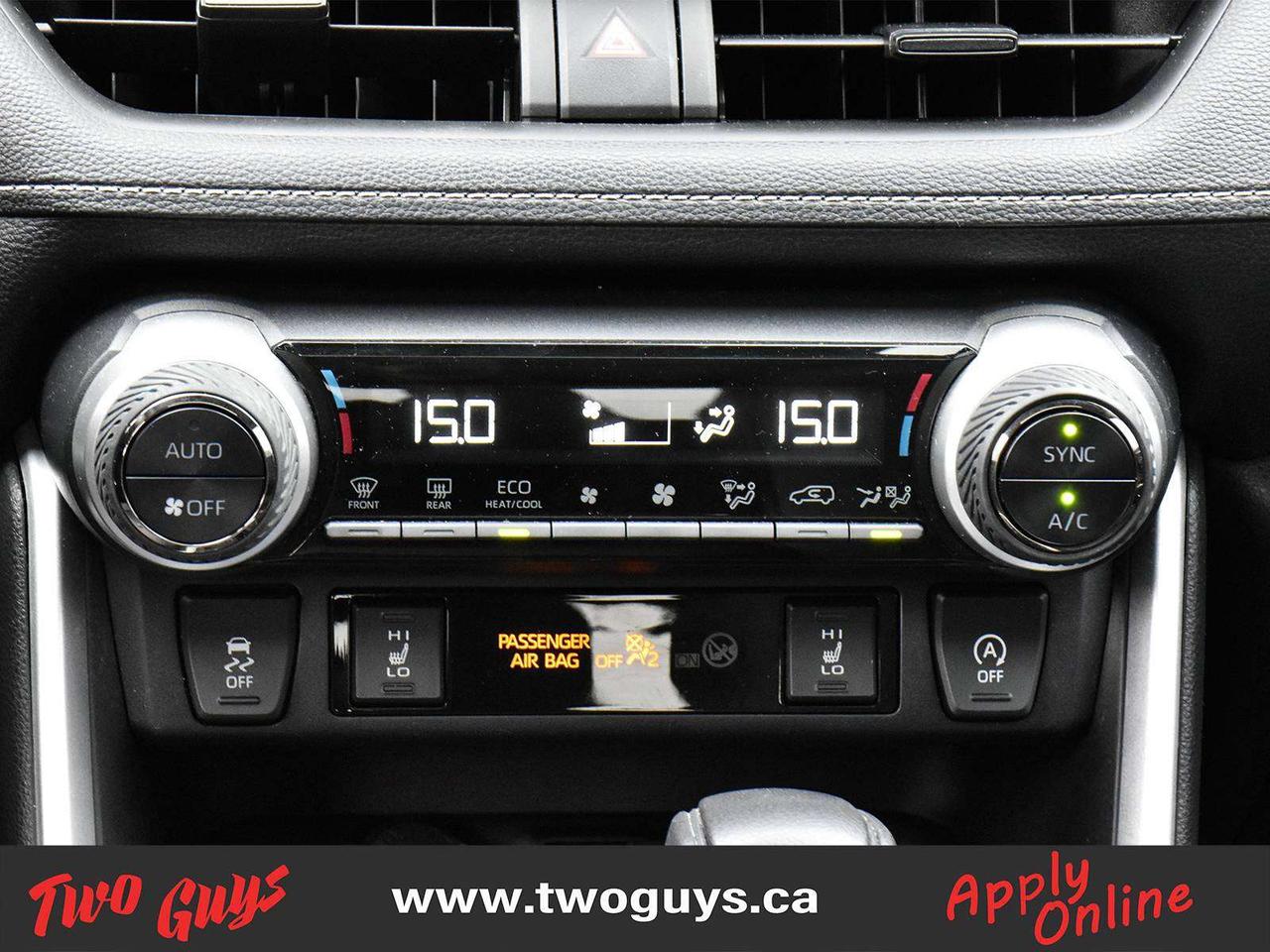 2022 Toyota RAV4 XLE AWD Sunroof Leather Back Up Camera Photo