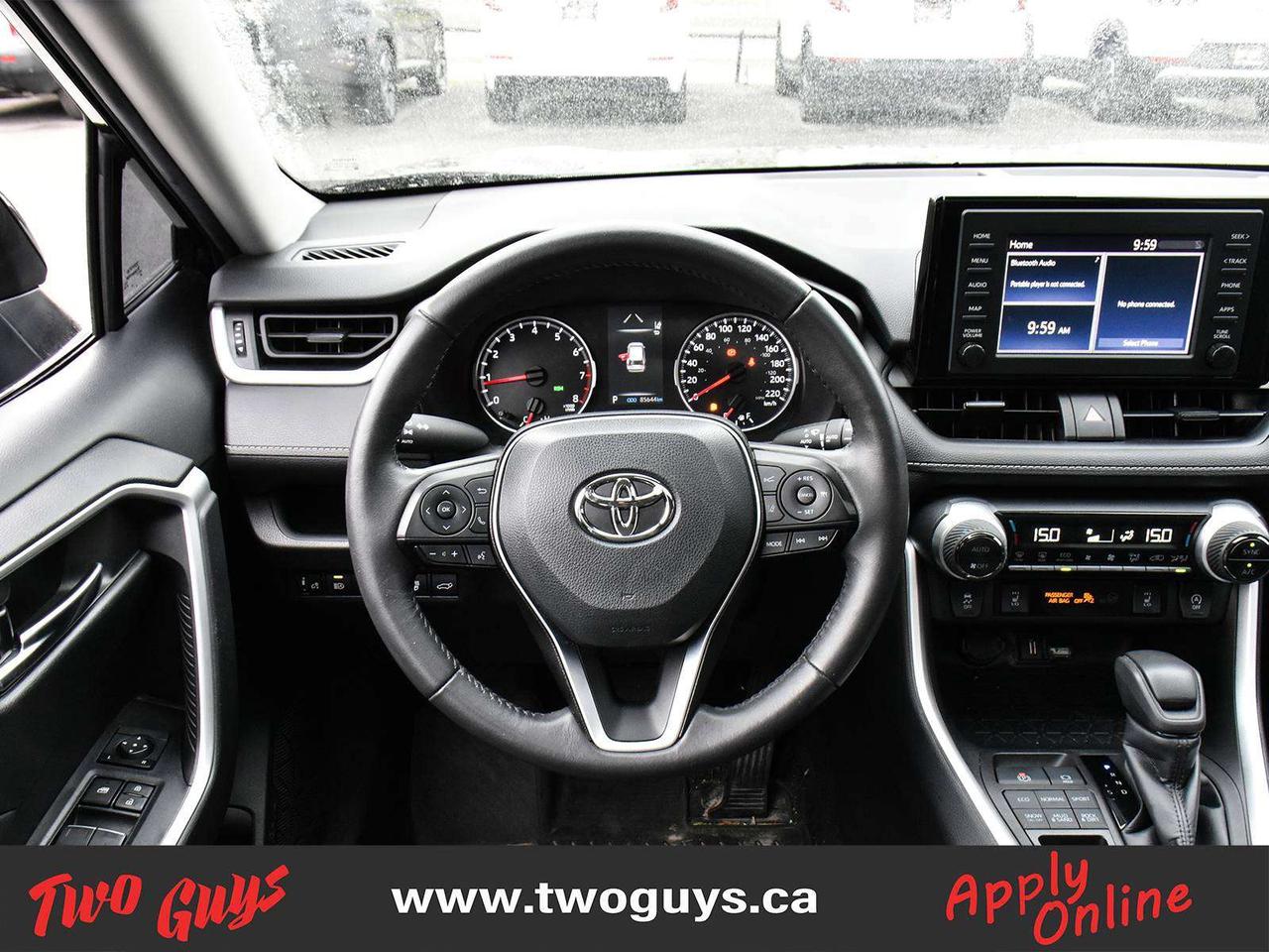 2022 Toyota RAV4 XLE AWD Sunroof Leather Back Up Camera Photo
