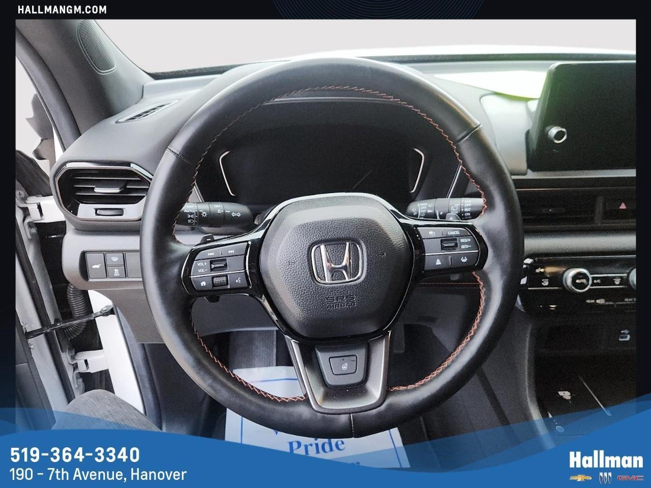 2025 Honda Pilot TrailSport 4dr All-Wheel Drive Photo