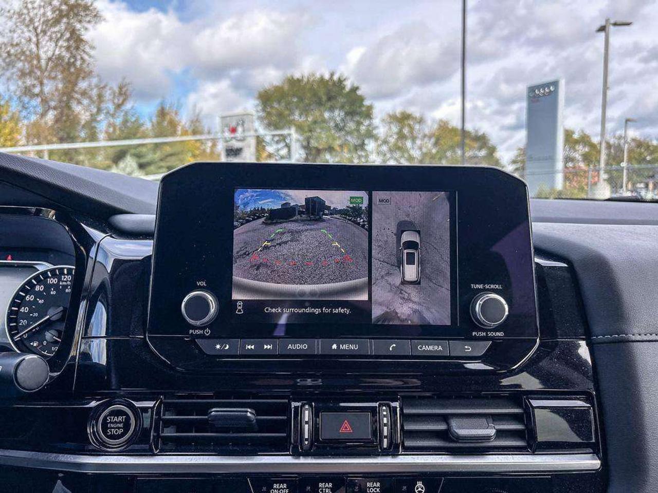 2024 Nissan Pathfinder SV   7 Passenger   Moonroof   360 View Camera   Apple CarPlay Photo
