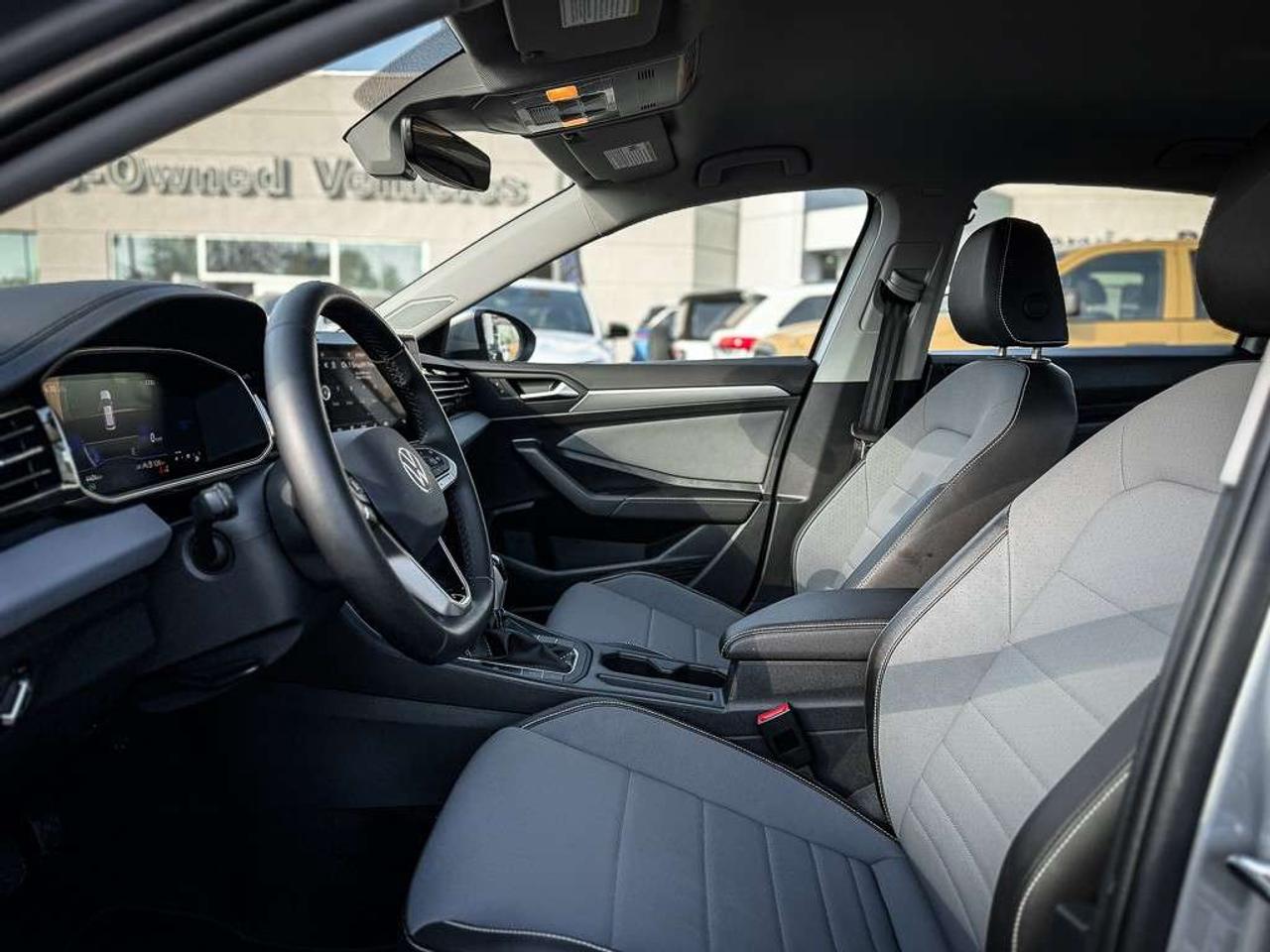 2025 Volkswagen Jetta Comfortline   HEATED SEATS & STEERING WHEEL   REMOTE START   ADAPTIVE CRUISE   WIRELESS APPLE CARPLAY Photo
