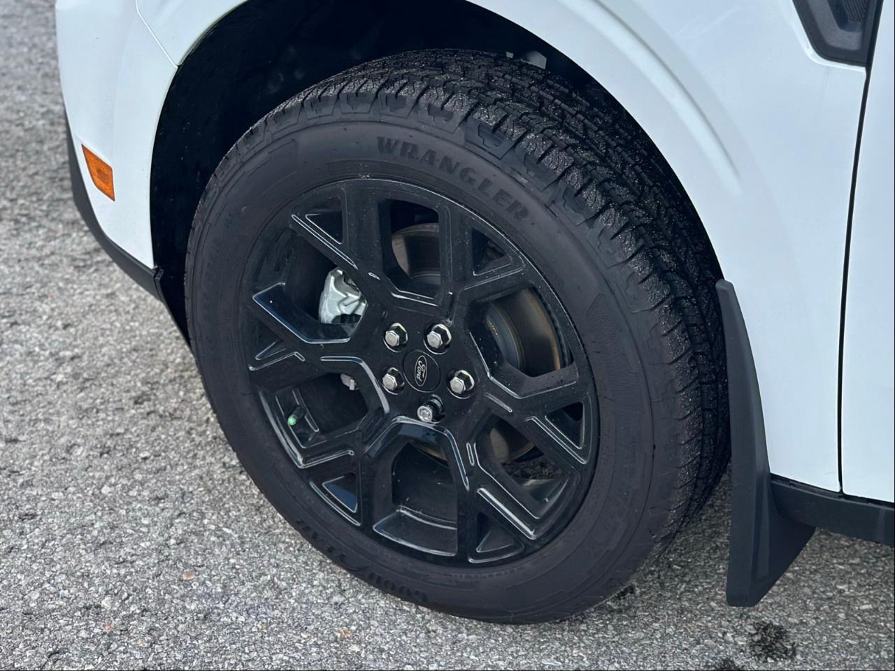 2026 Ford Maverick Lariat AWD SuperCrew Photo