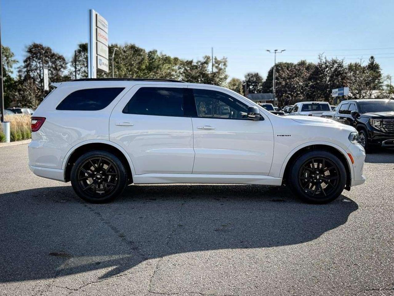 2026 Dodge Durango GT HEMI V8   BLACKTOP   TOW ’N GO   SUNROOF   HEATED/VENTILATED LEATHER   BREMBO BRAKES Photo