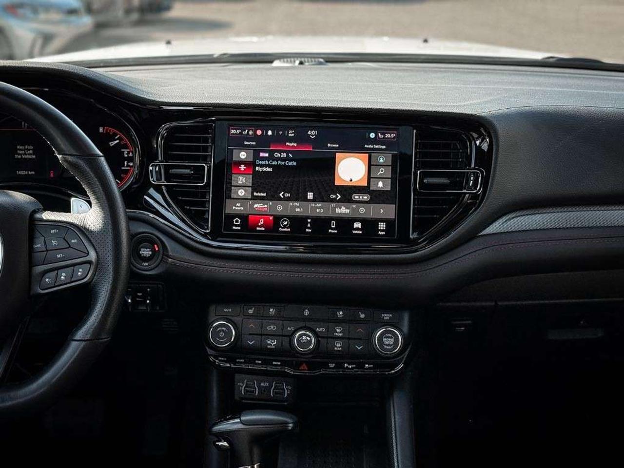 2026 Dodge Durango GT HEMI V8   BLACKTOP   TOW ’N GO   SUNROOF   HEATED/VENTILATED LEATHER   BREMBO BRAKES Photo