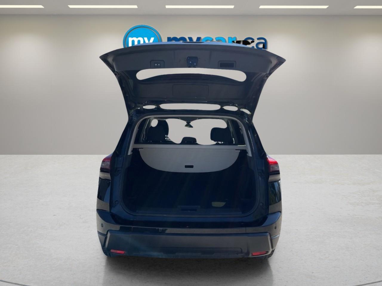 2025 Nissan Rogue  Photo