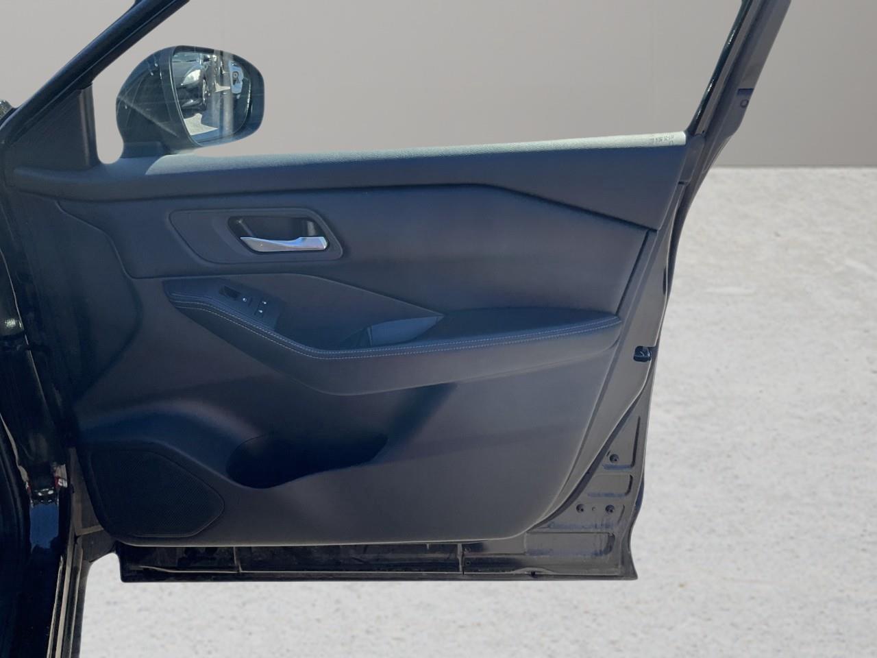 2025 Nissan Rogue  Photo