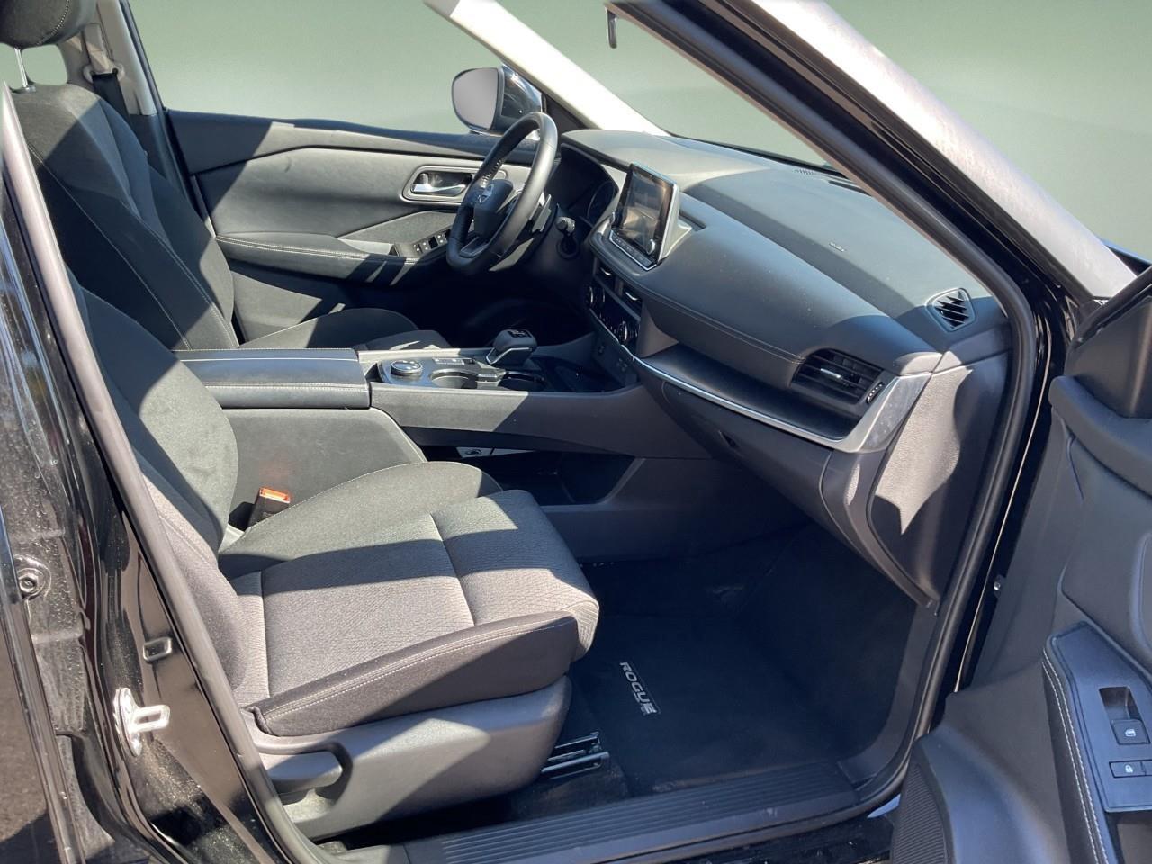 2025 Nissan Rogue  Photo