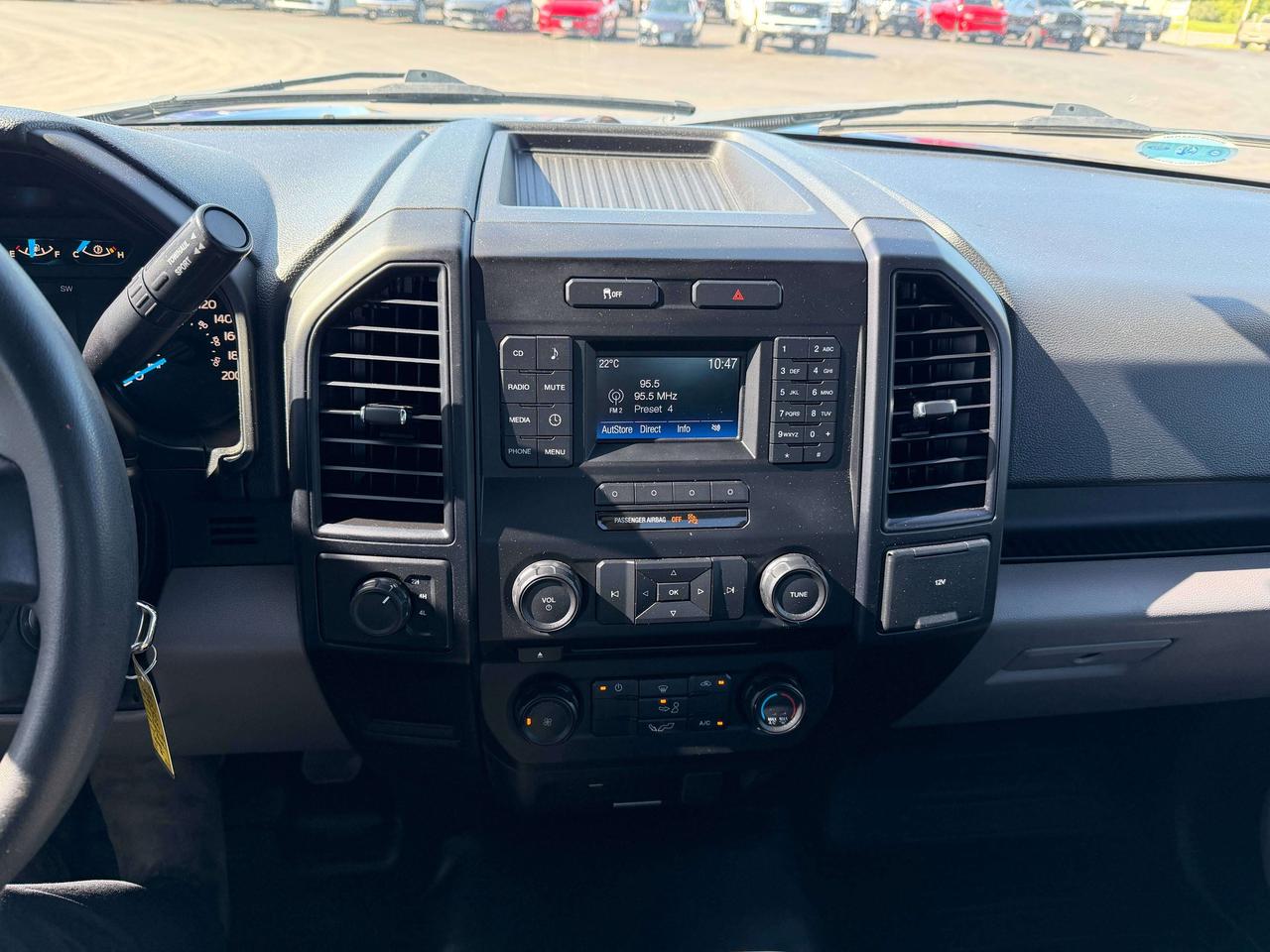 2016 Ford F-150 XLT Photo