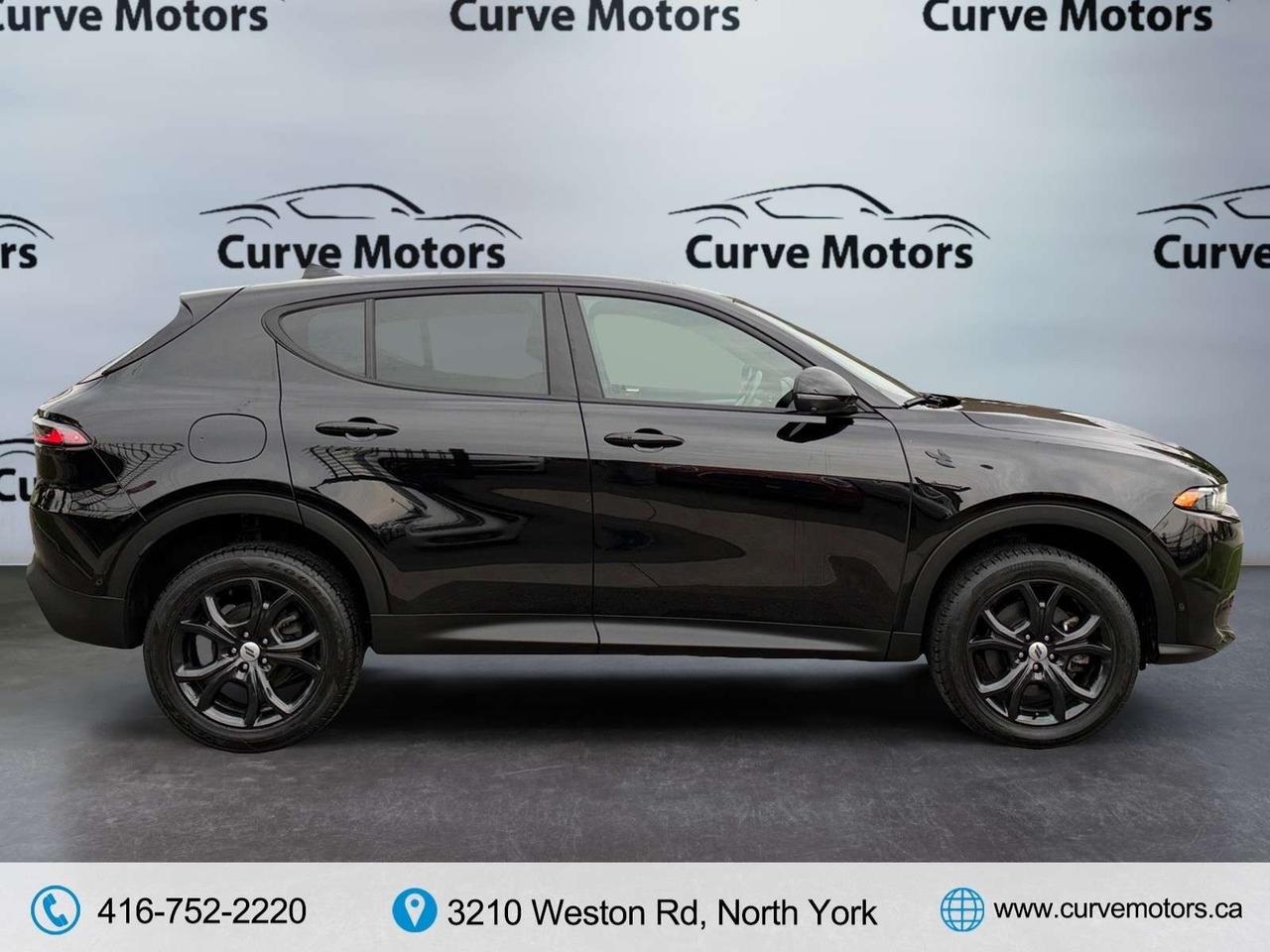 2024 Dodge Hornet GT Plus AWD * NO ACCIDENTS / 1 OWNER / DRIVER ASSIST / PANORAMIC ROOF Photo