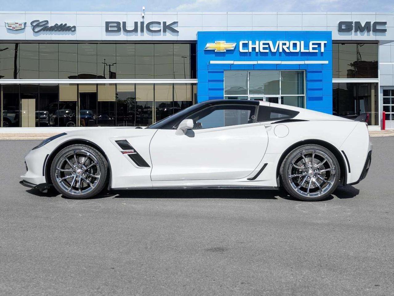 2018 Chevrolet Corvette Grand Sport Coupe 3LT Photo