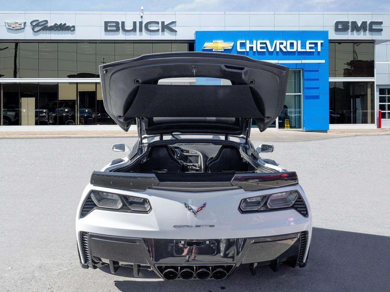 2018 Chevrolet Corvette Grand Sport Coupe 3LT Photo