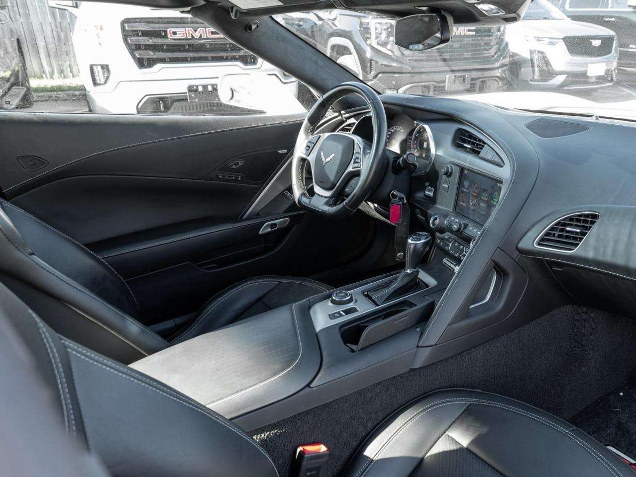 2018 Chevrolet Corvette Grand Sport Coupe 3LT Photo