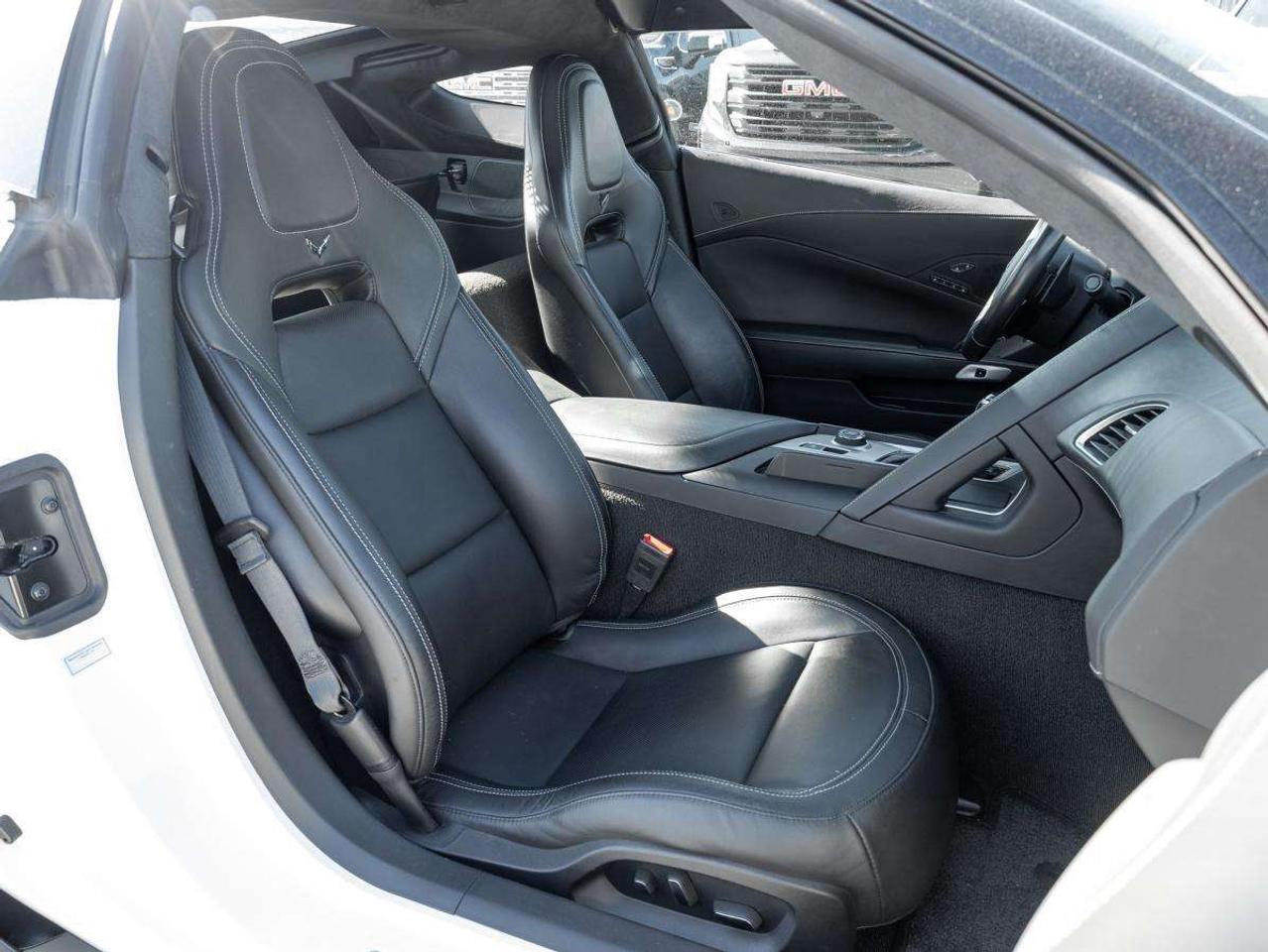 2018 Chevrolet Corvette Grand Sport Coupe 3LT Photo