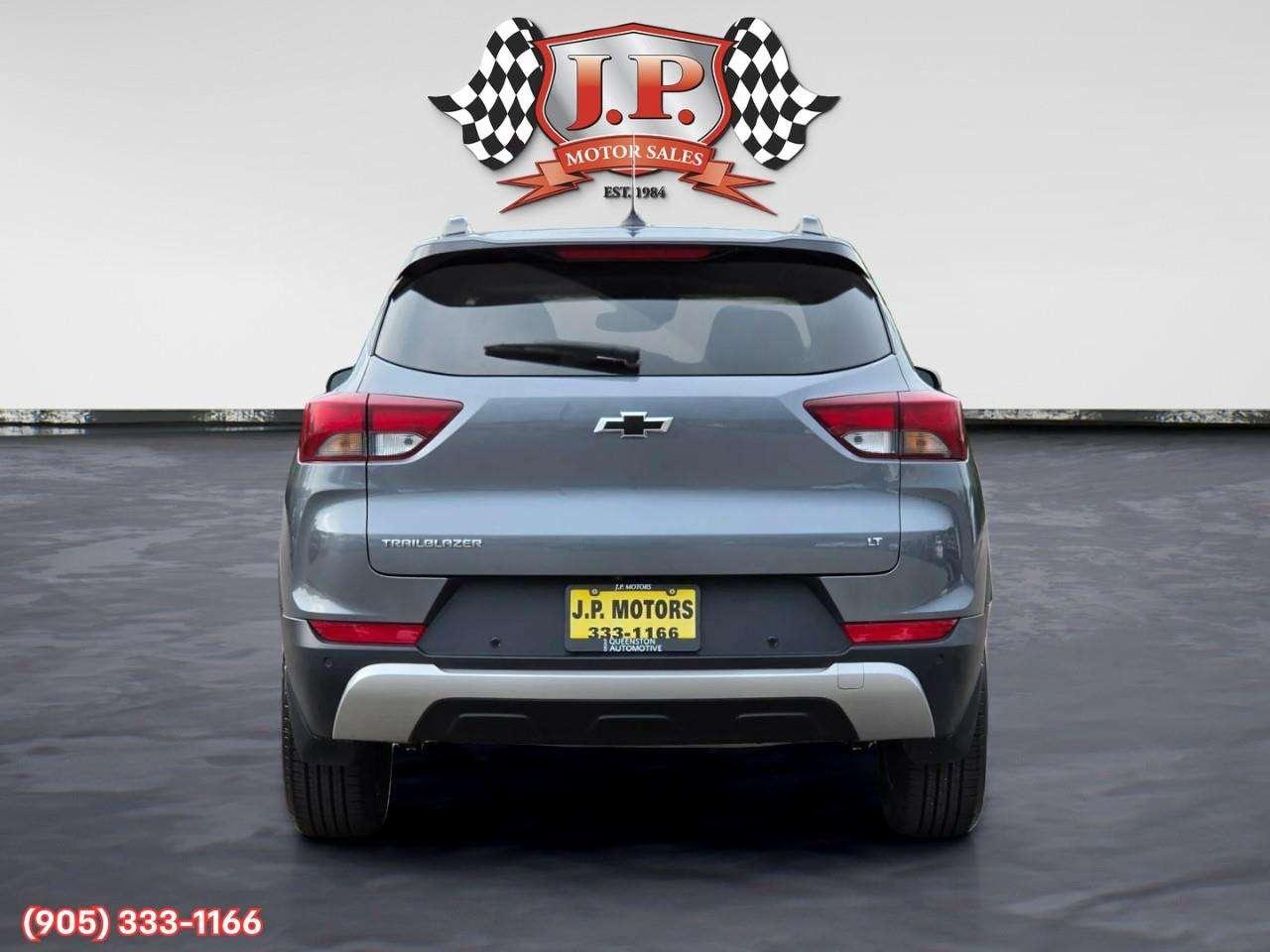 2022 Chevrolet TrailBlazer LT Apple CarPlay & Android Auto • Built-In Wi-Fi Hotspot • Remote Start System • Lane Assist • Power Driver Seat • Sirius Photo