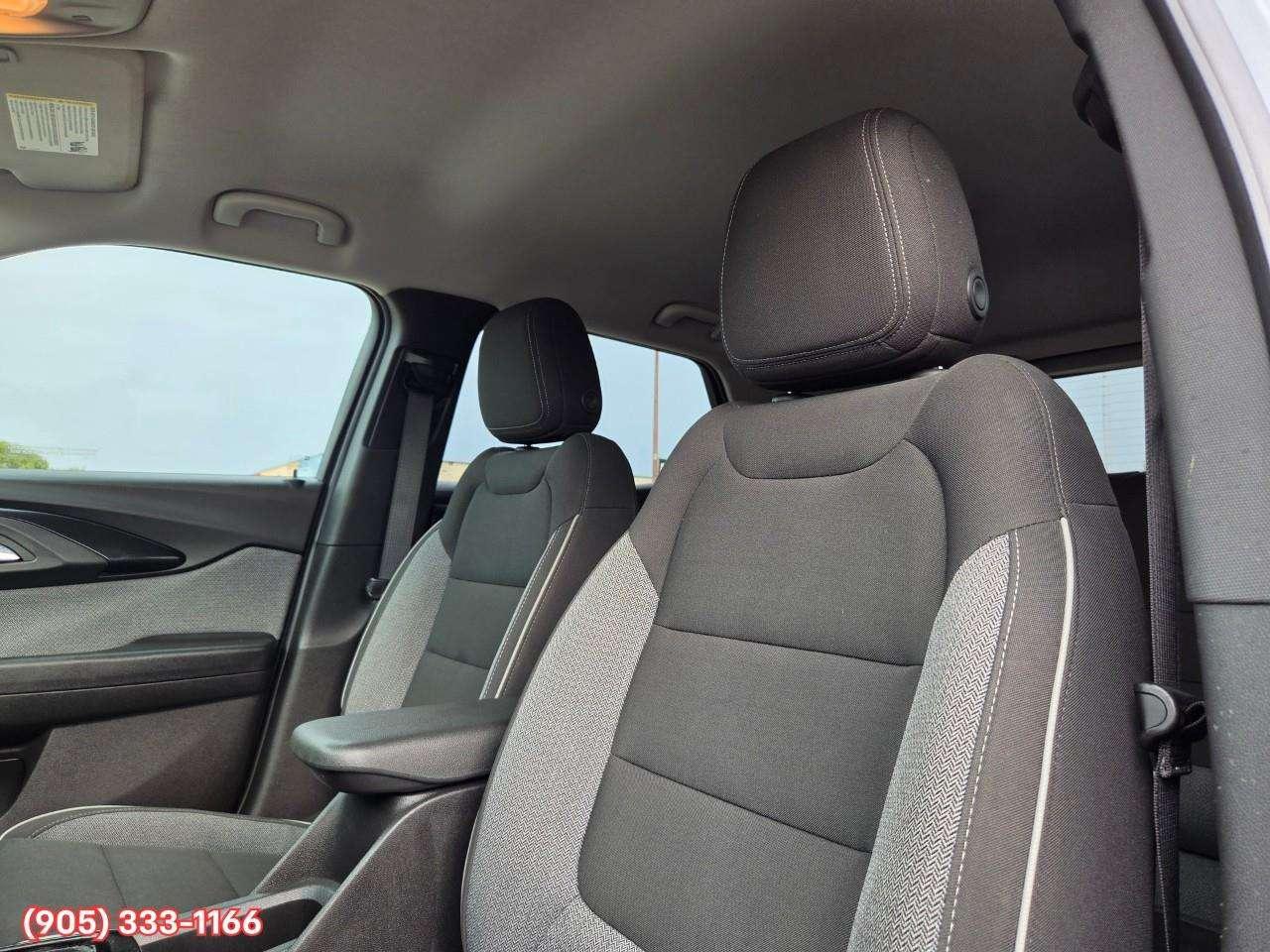 2022 Chevrolet TrailBlazer LT Apple CarPlay & Android Auto • Built-In Wi-Fi Hotspot • Remote Start System • Lane Assist • Power Driver Seat • Sirius Photo