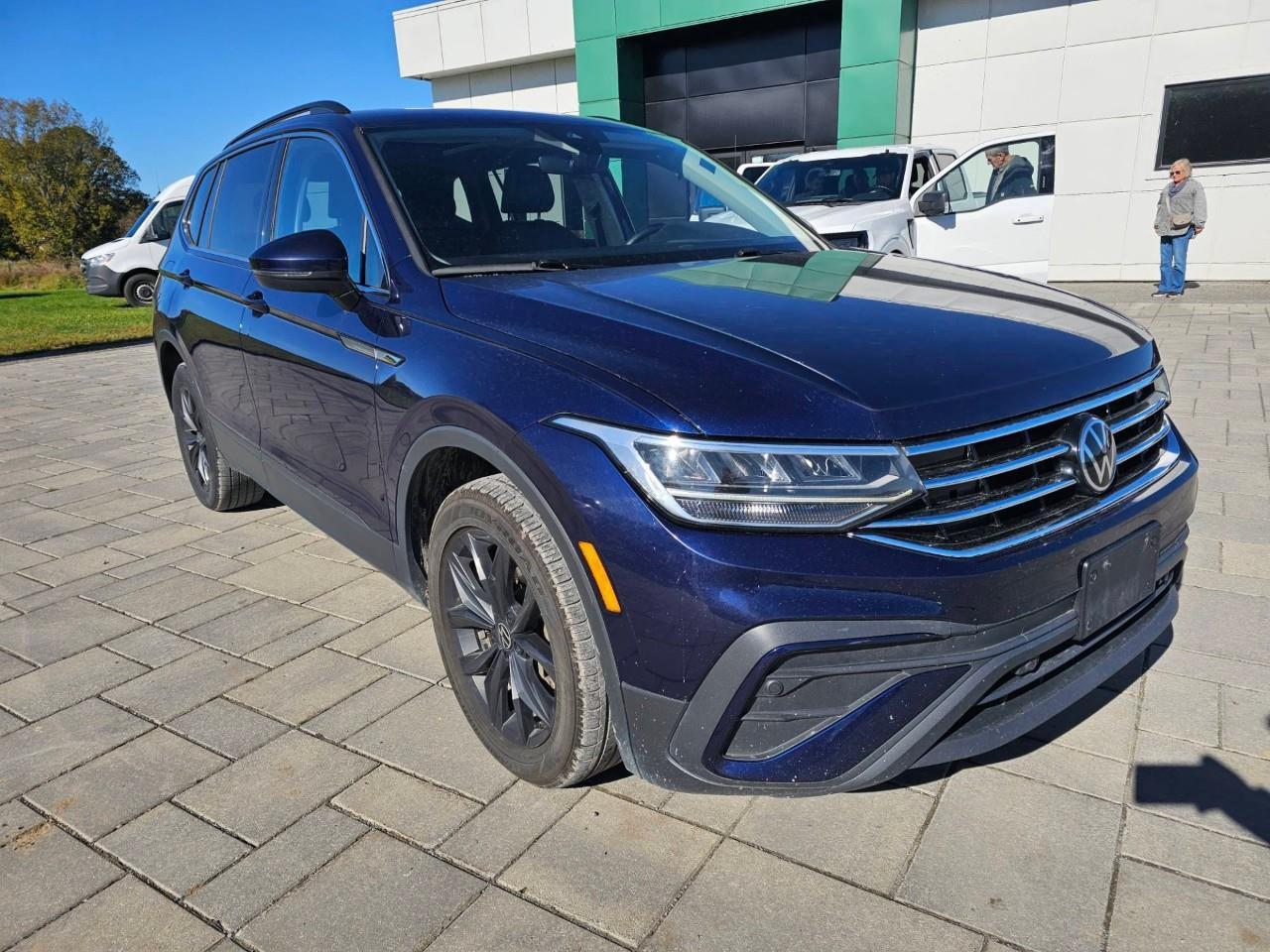 2024 Volkswagen Tiguan Comfortline 4dr All-wheel Drive 4MOTION Photo