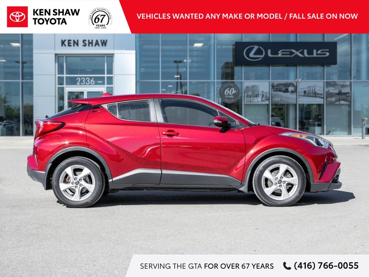2019 Toyota C-HR  Photo