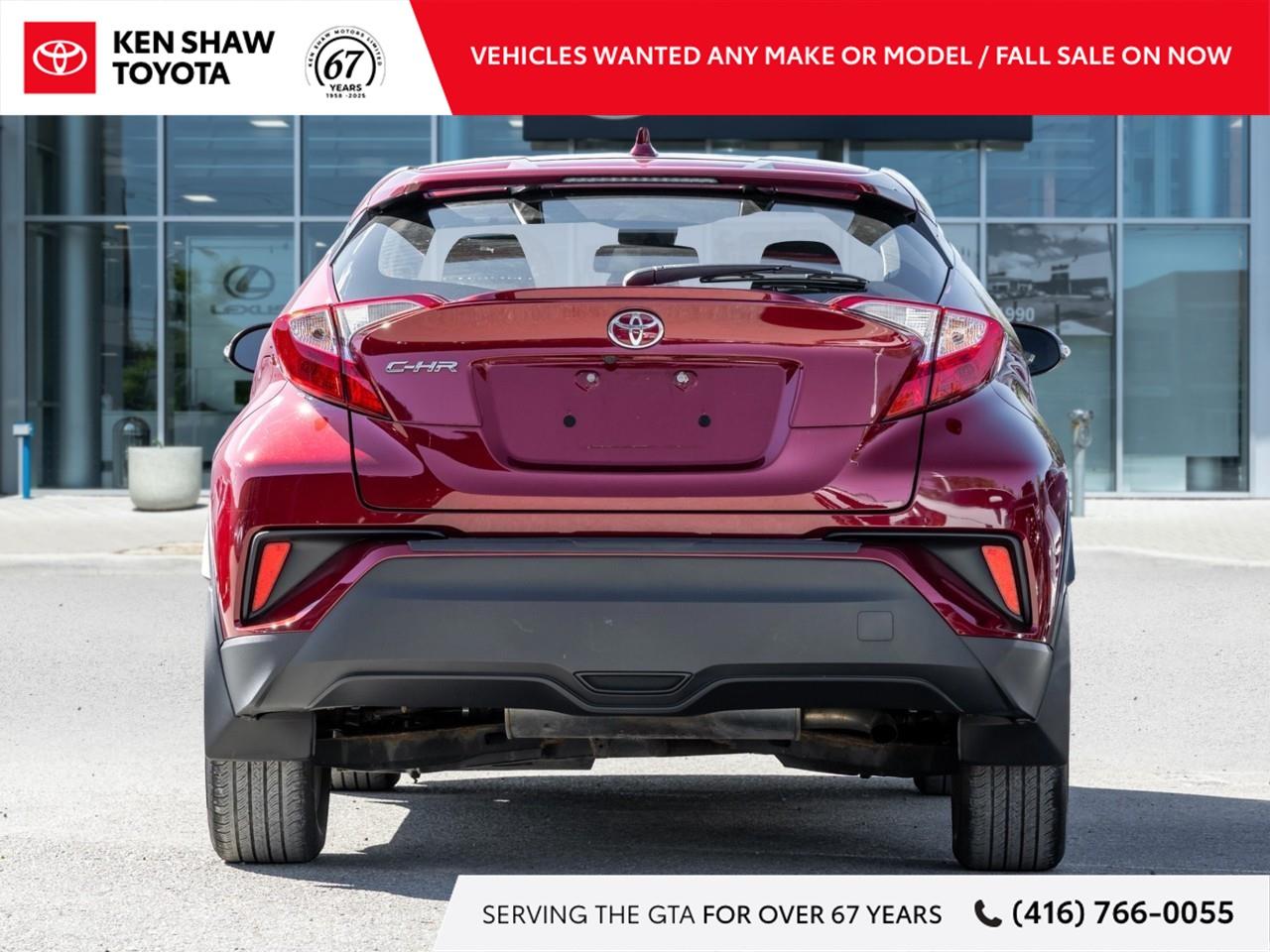 2019 Toyota C-HR  Photo