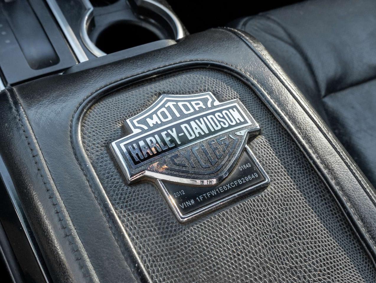 2012 Ford F-150 4WD SuperCrew 145 Lariat Photo