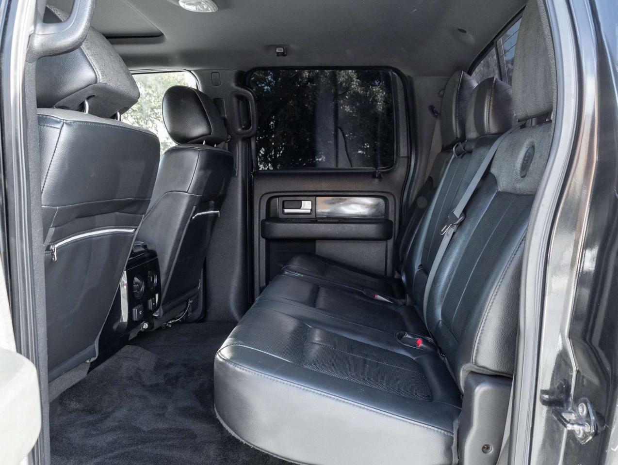2012 Ford F-150 4WD SuperCrew 145 Lariat Photo